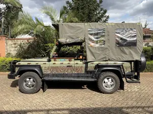 Land Rover Defender Soft Top AWD 1997 Green