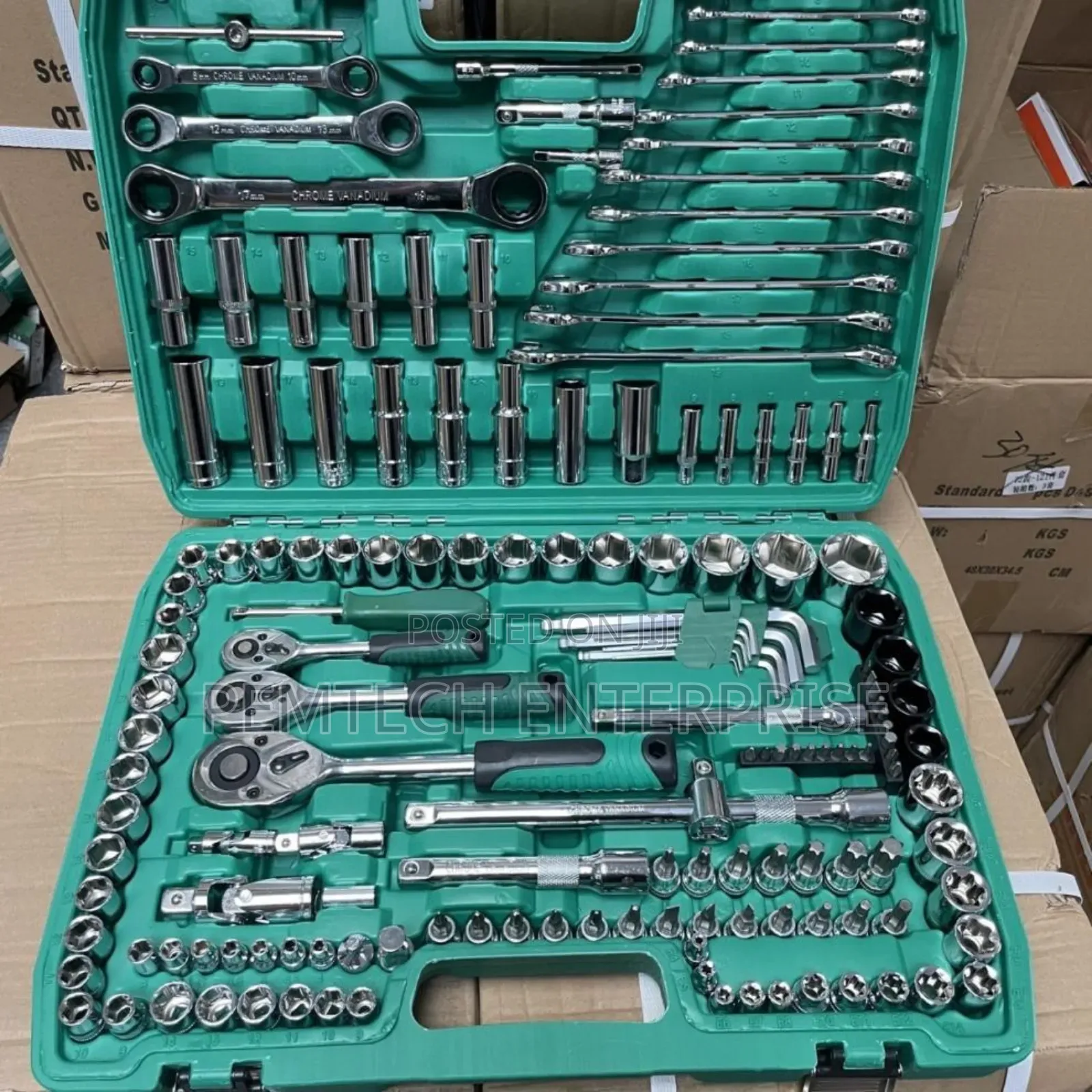 216-Piece Mechanics Tool Set