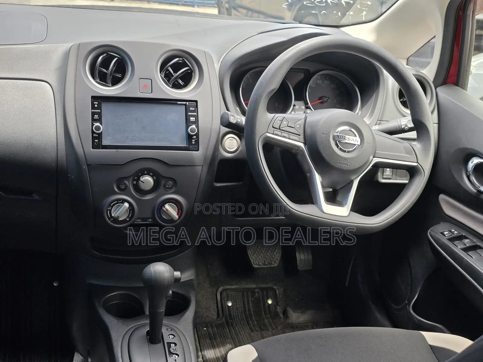 Nissan Note 2018 Red