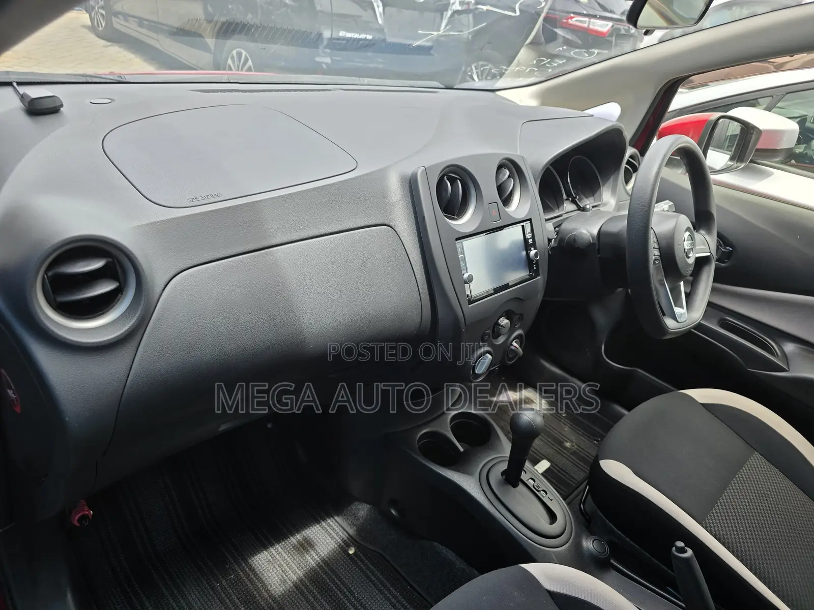 Nissan Note 2018 Red