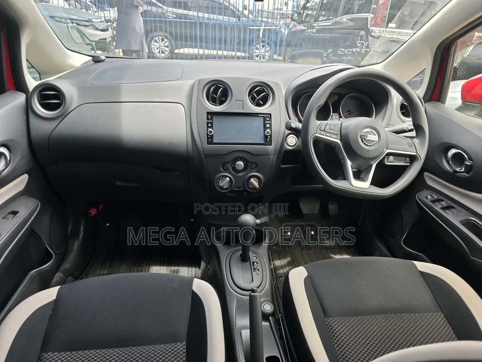 Nissan Note 2018 Red