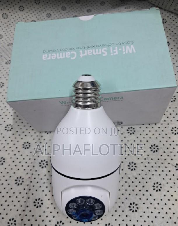 Wireless 360 Degrees Panoramic Bulb Camera With Hd Night Vision