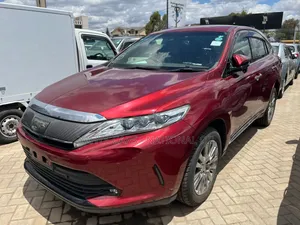 Toyota Harrier 2.0 2019 Red