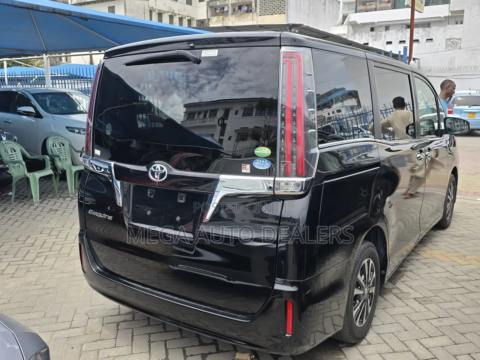 Toyota Esquire 2018 Black