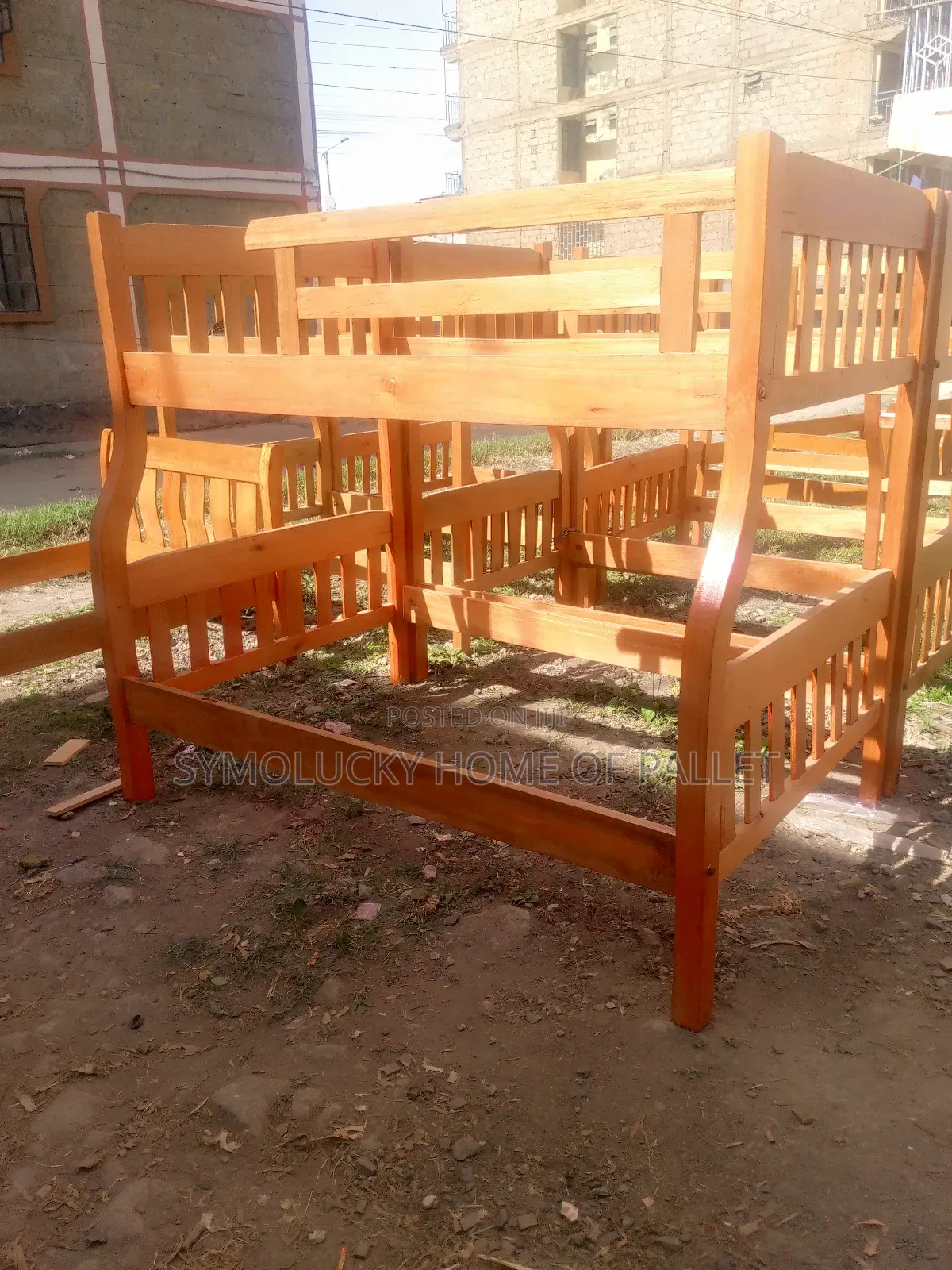 Decker on Offer. 4*6 Designed. Hardwood Framed