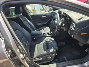 Mercedes-Benz GLA-Class 2018 Gray
