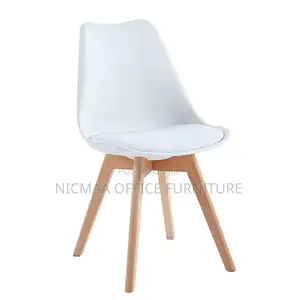 Minimalist Comfort for Modern Spaces Eames Seat