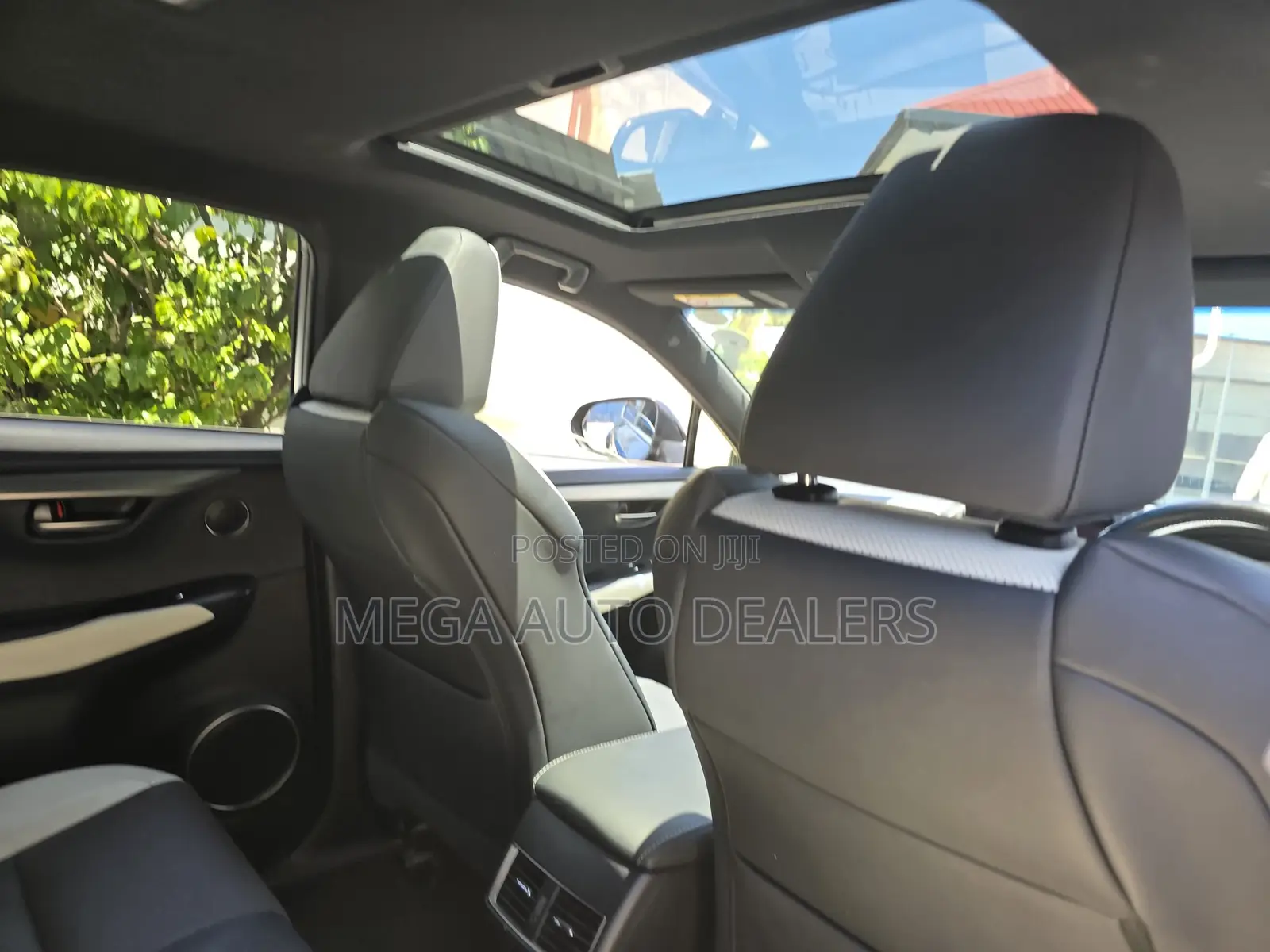 Lexus NX 300 FWD 2018 Black