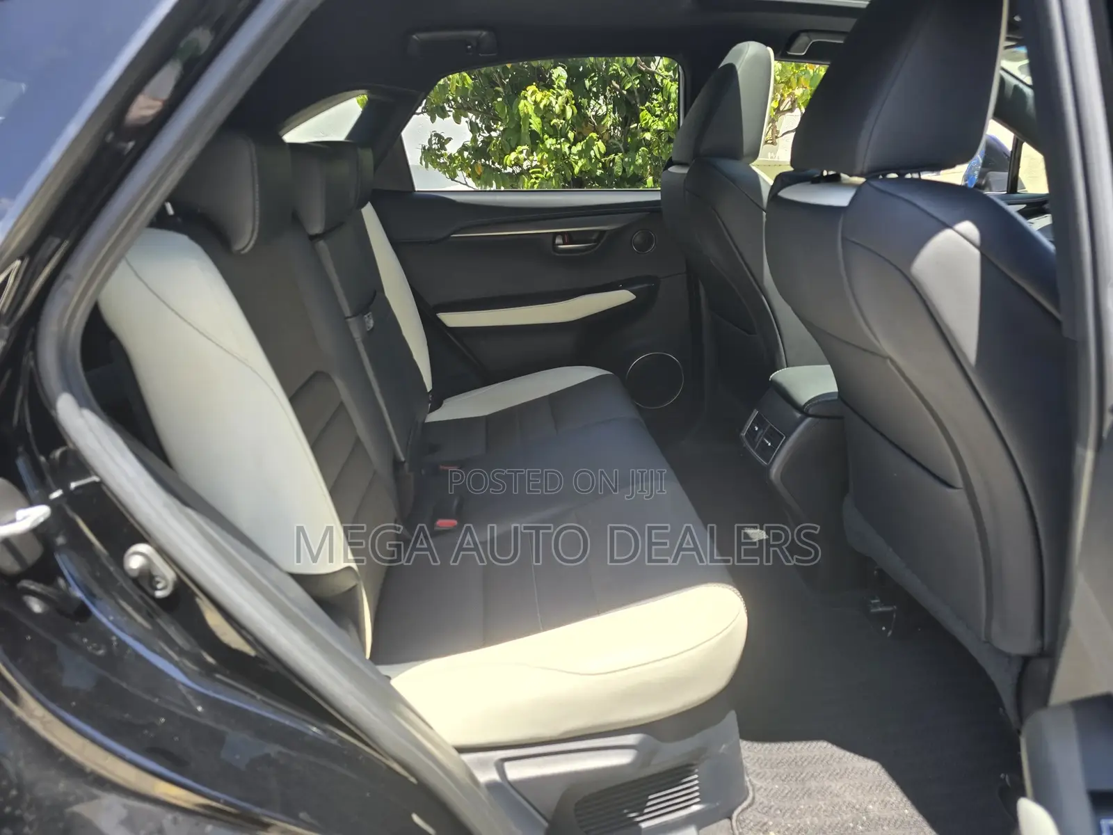 Lexus NX 300 FWD 2018 Black