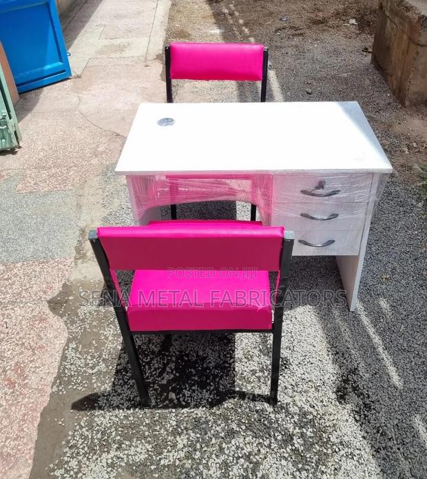 Pink Chairs for Manicure Set. - main view
