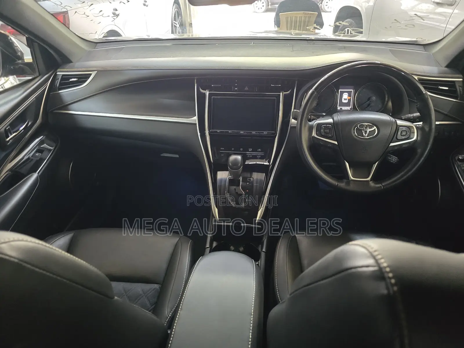 Toyota Harrier 2018 Black