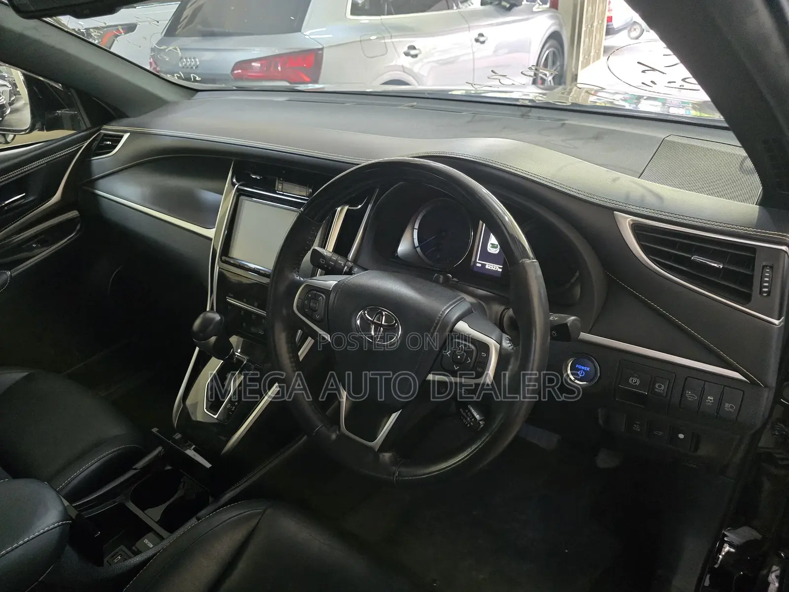 Toyota Harrier 2018 Black