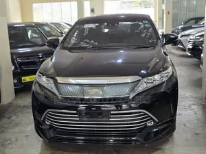 Toyota Harrier 2018 Black