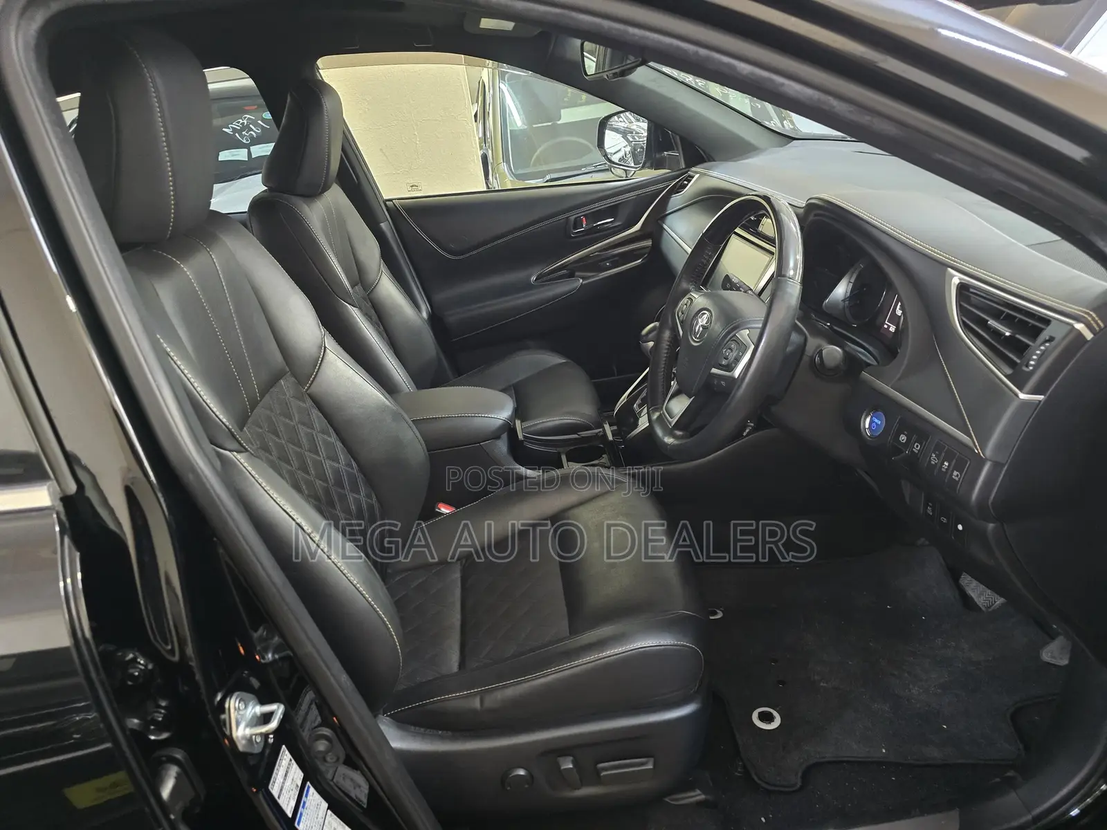 Toyota Harrier 2018 Black