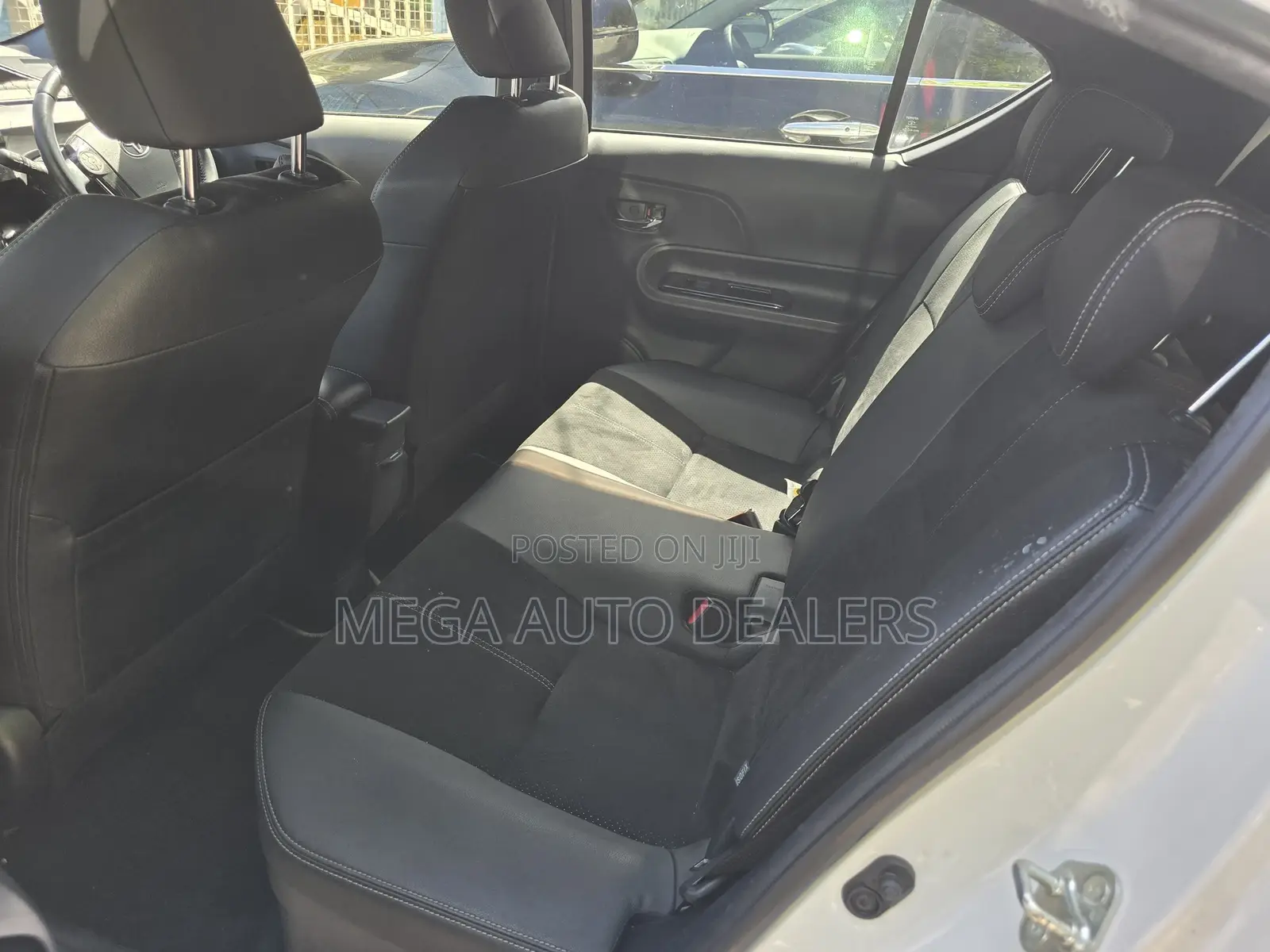 Toyota Aqua 2018 White