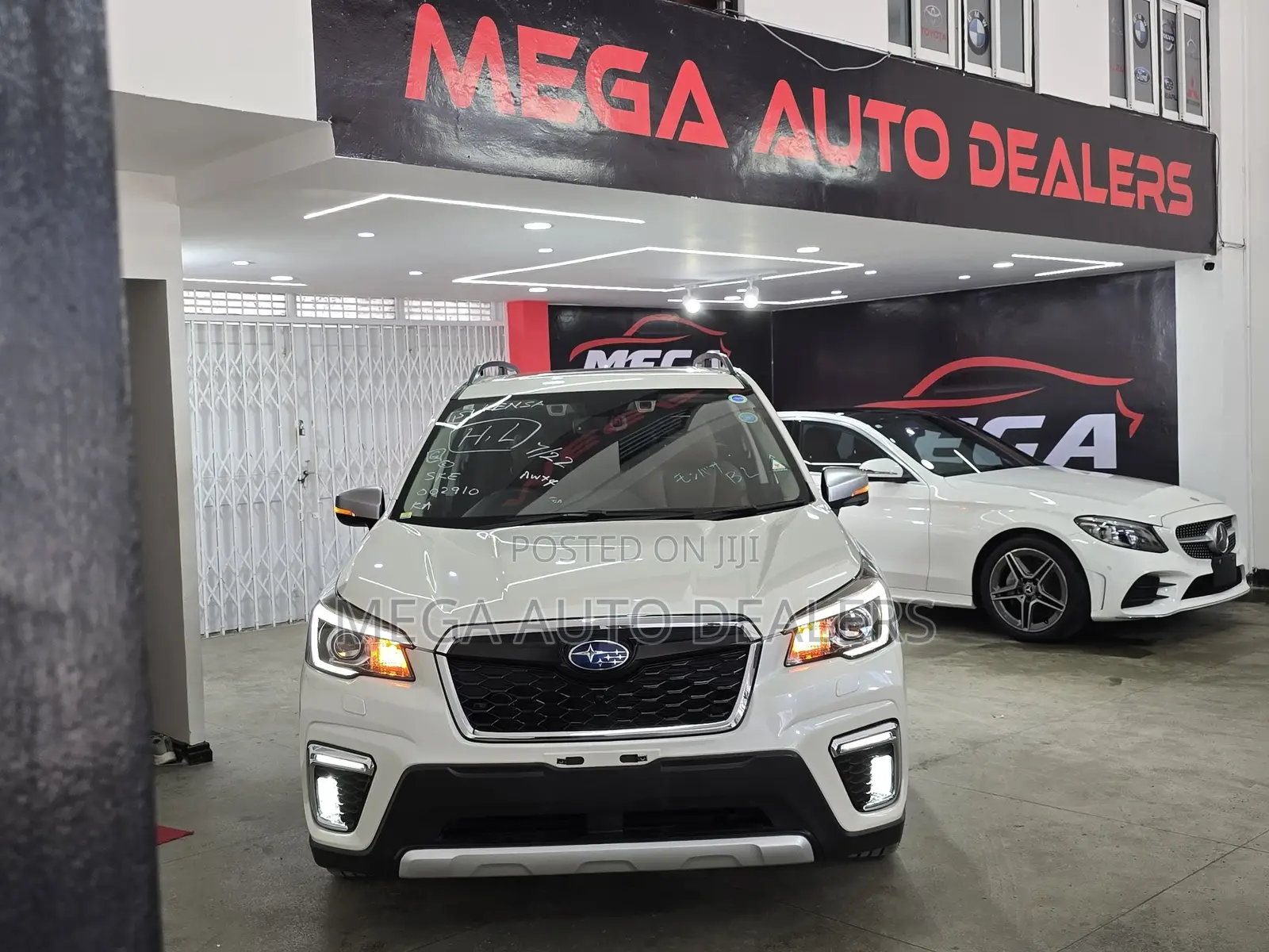 Subaru Forester 2018 White