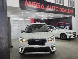 Subaru Forester 2018 White