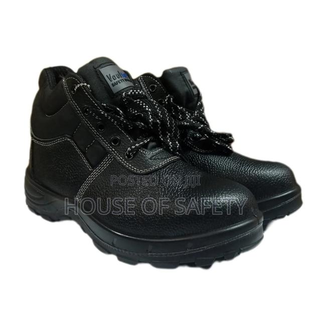 Metallic Cap Safety Boots - main view