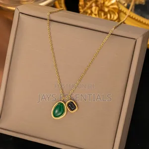 Elegant Hypoallergenic Necklaces