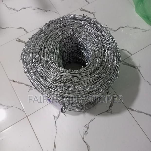 Berbed Wire 610 Meters - main view