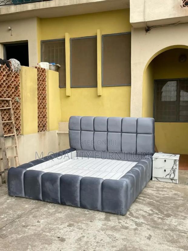 Gray Bubble.Handmade Beds - main view