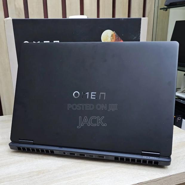 Laptop HP Omen 17 40GB Intel Core I7 SSD 1T - thumbnail 4