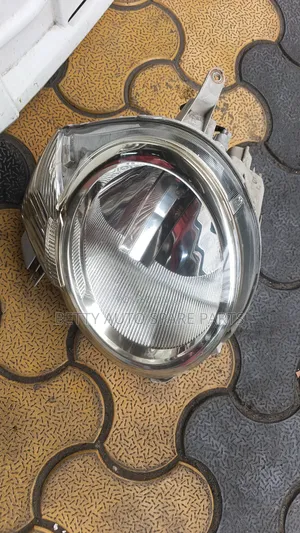 Toyota Sienta Headlight Non Xenon
