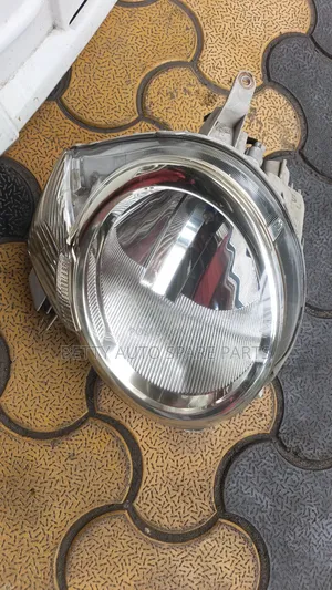 Toyota Sienta Headlight Non Xenon