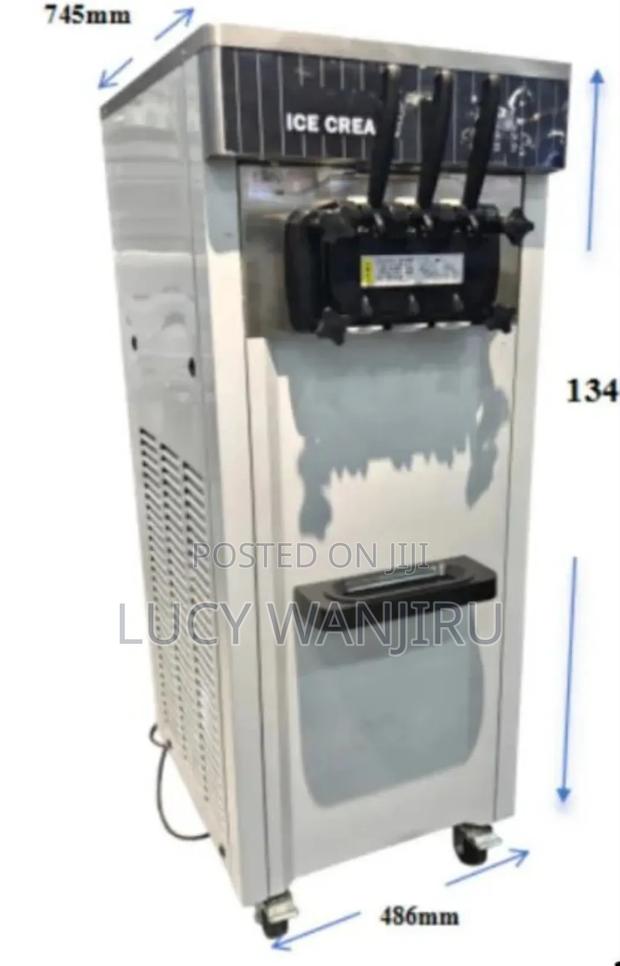 Commercial Ice Cream Machine - main view