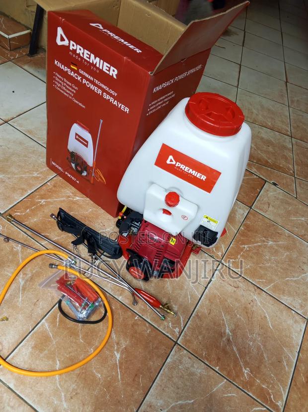 Knapsack Spray 25l/ 4 Stroke Knapsack Sprayer