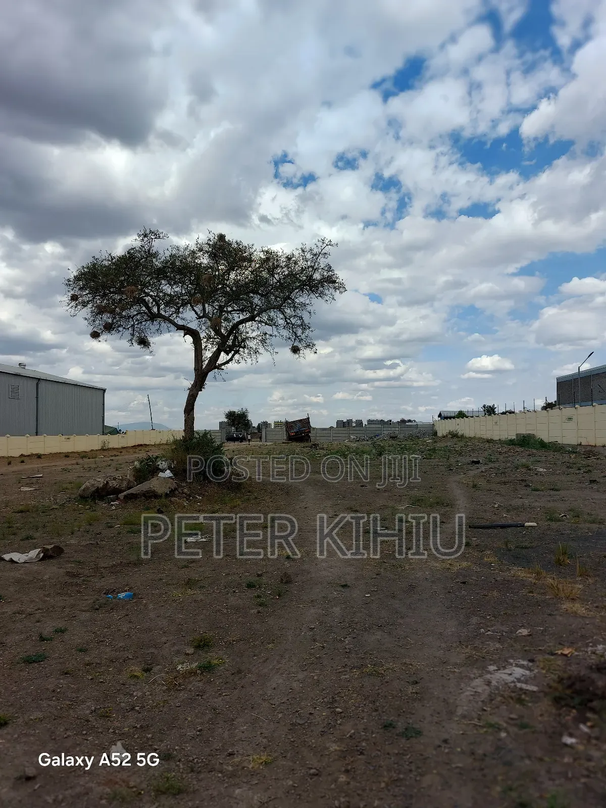 Eastern Bypass 1ac Fenced Yard for Leasing
