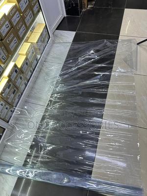 Seamless Protector Film - main view