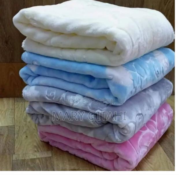 Multicoloured Warm and Heavy Baby Blanket - main view