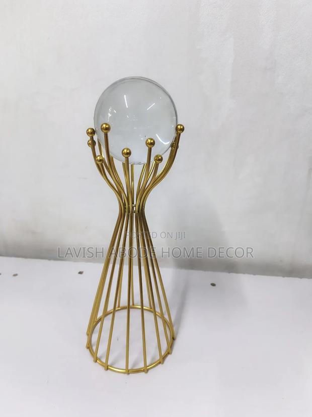 Stylish Crystal Ball Decor With Gold Stand