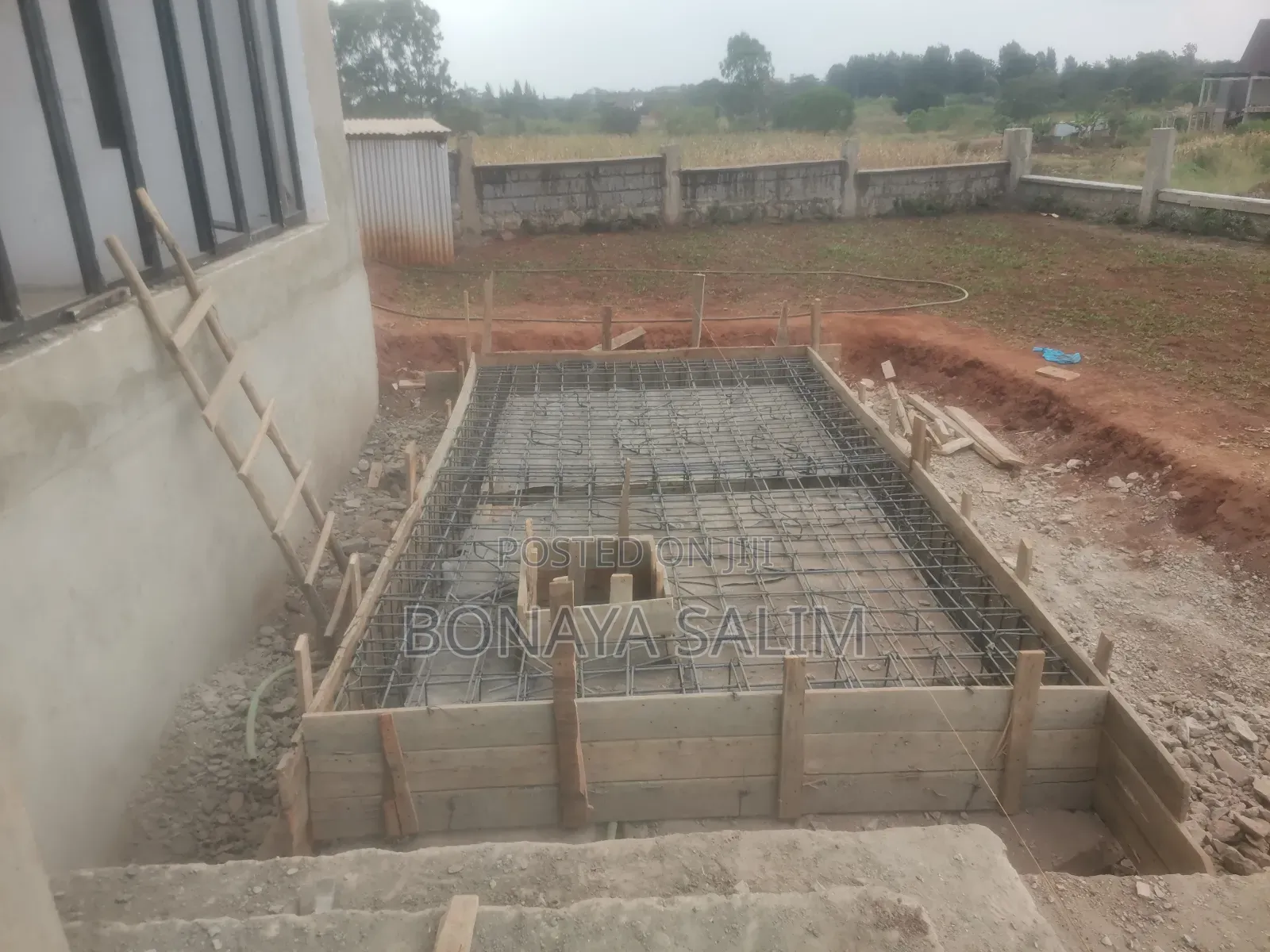 Construction Site Supervisor