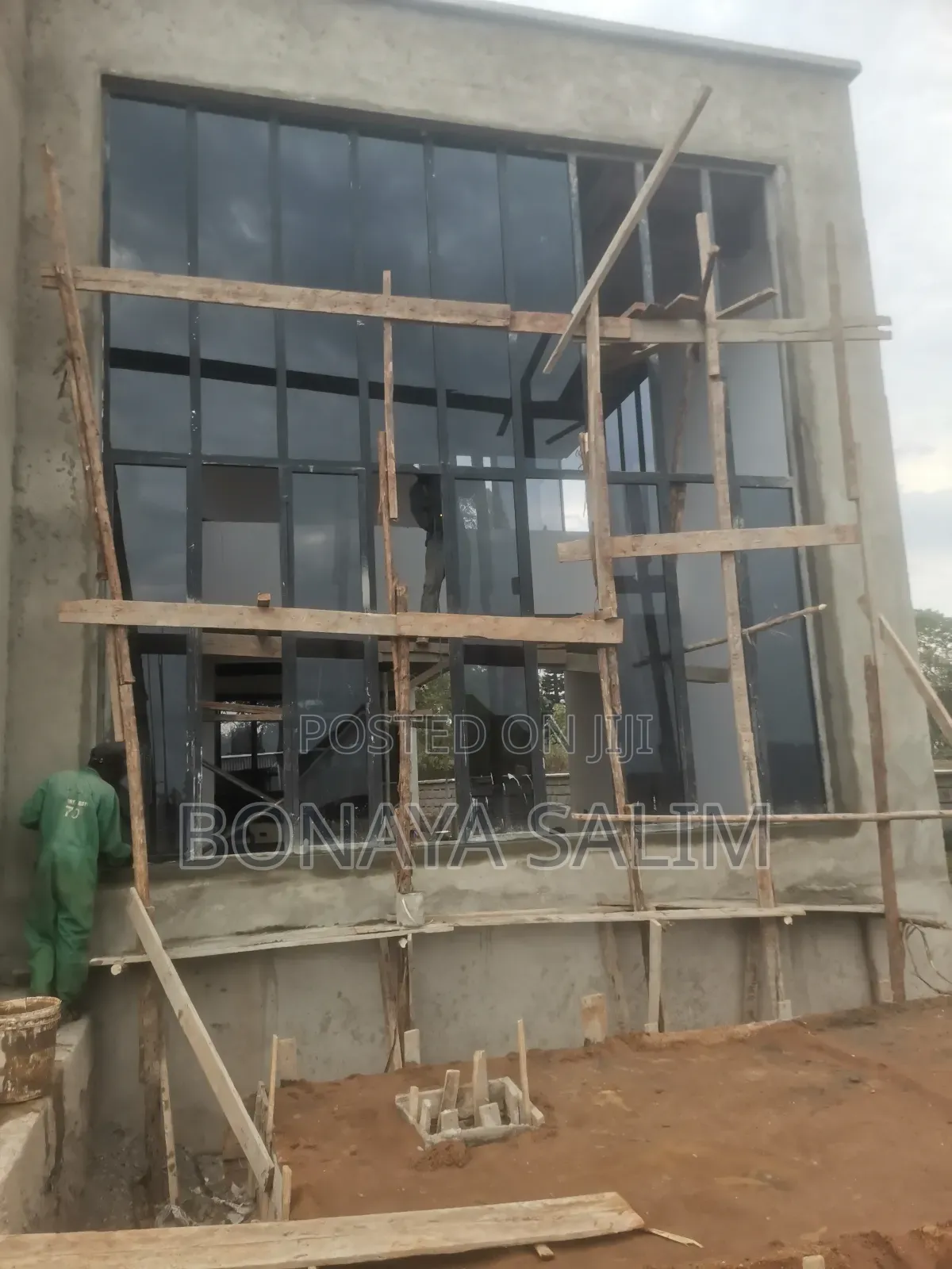 Construction Site Supervisor