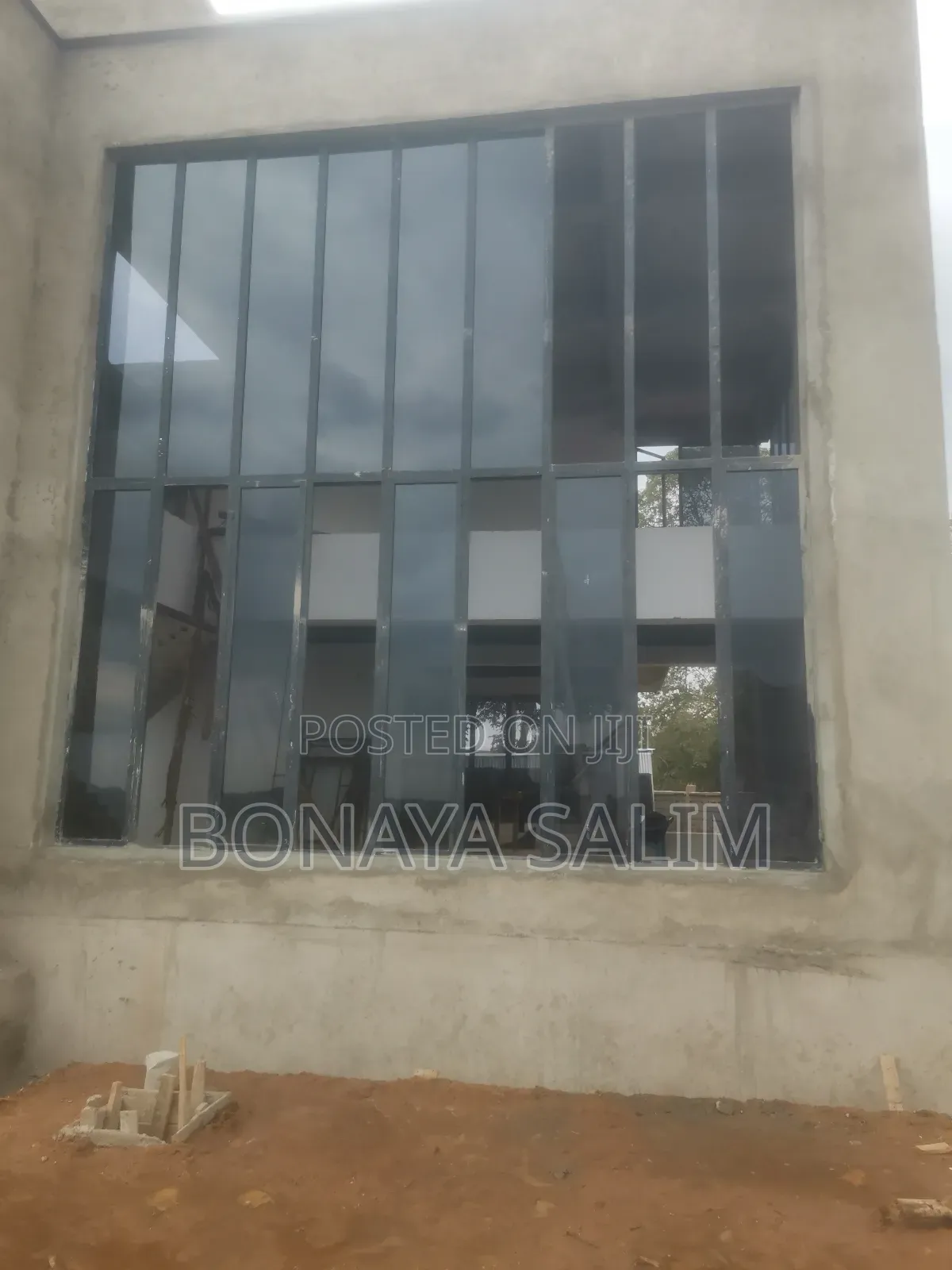 Construction Site Supervisor