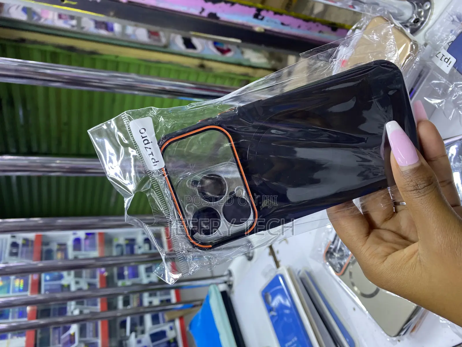Asqwe iPhone 17 Pro in Camera Stash Stand Compatible With Magsafe