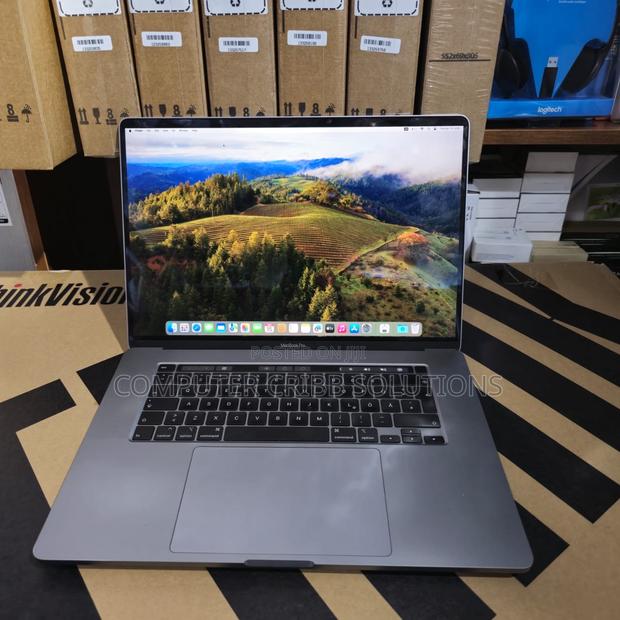 Laptop Apple MacBook Pro 2019 64GB Intel Core I9 SSD 512GB - main view