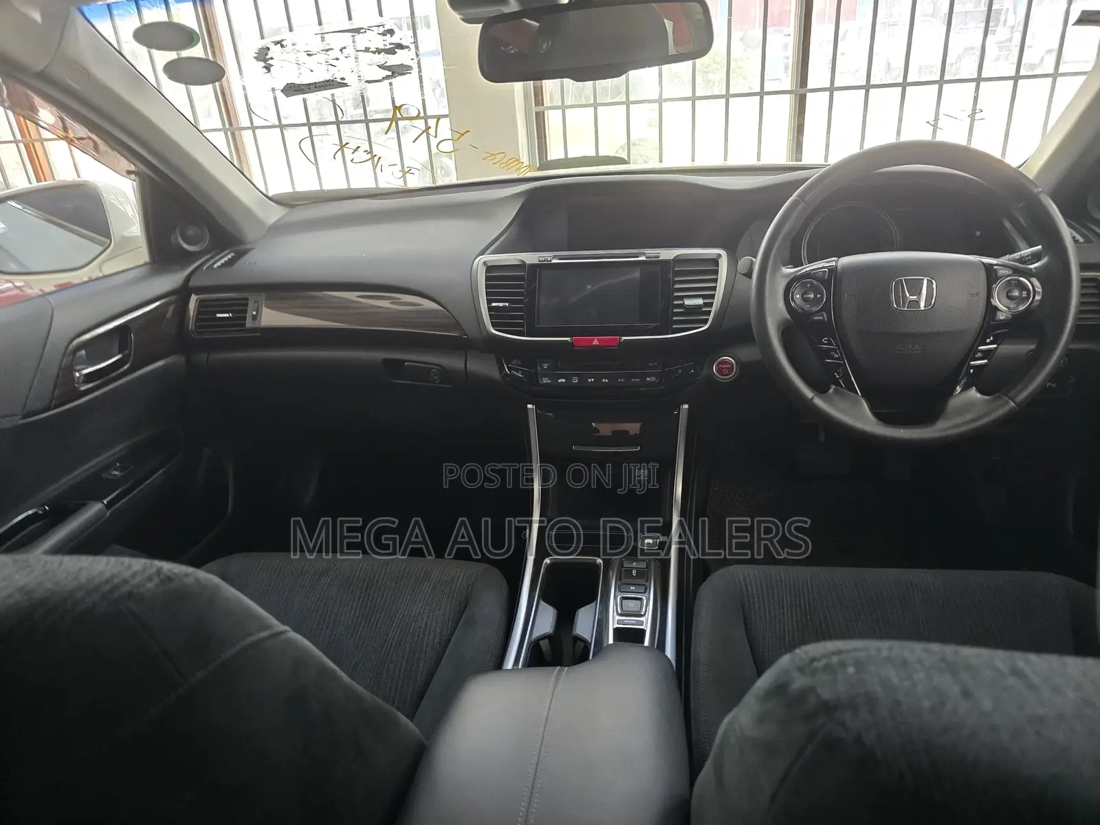 Honda Accord 2018 White