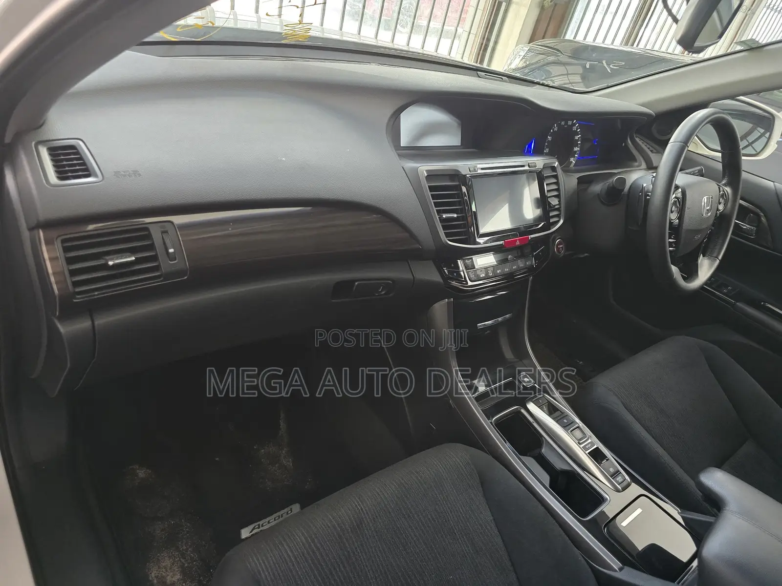 Honda Accord 2018 White