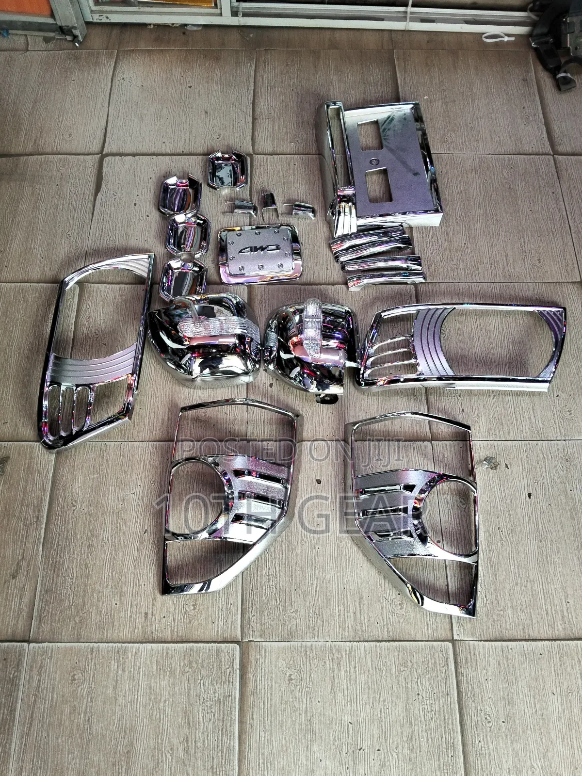 Pajero V73 Chrome Kit