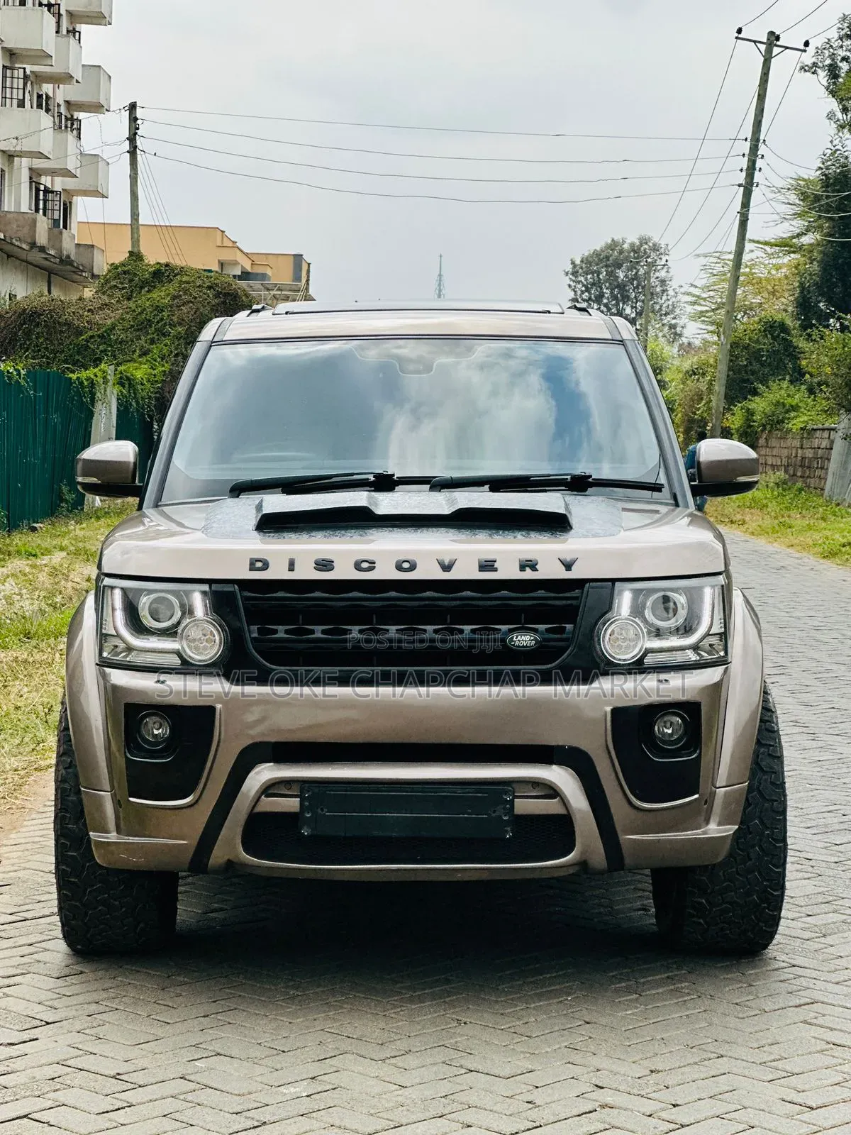 Land Rover Discovery 2015 Gold