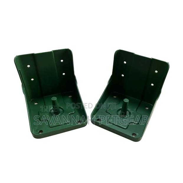 Large Salt Box for Cattle Sheep, Cows Feeding - Green Colour - thumbnail 3