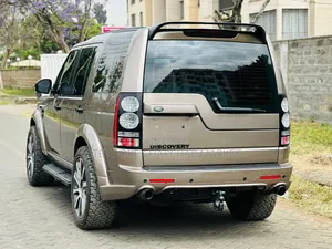 Land Rover Discovery 2015 Gold