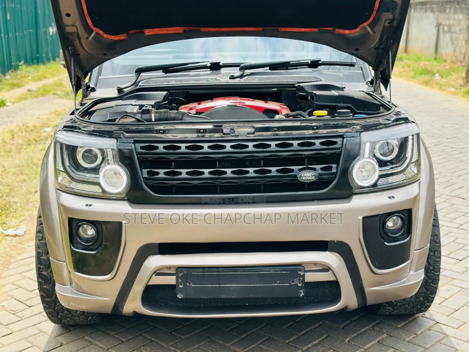Land Rover Discovery 2015 Gold