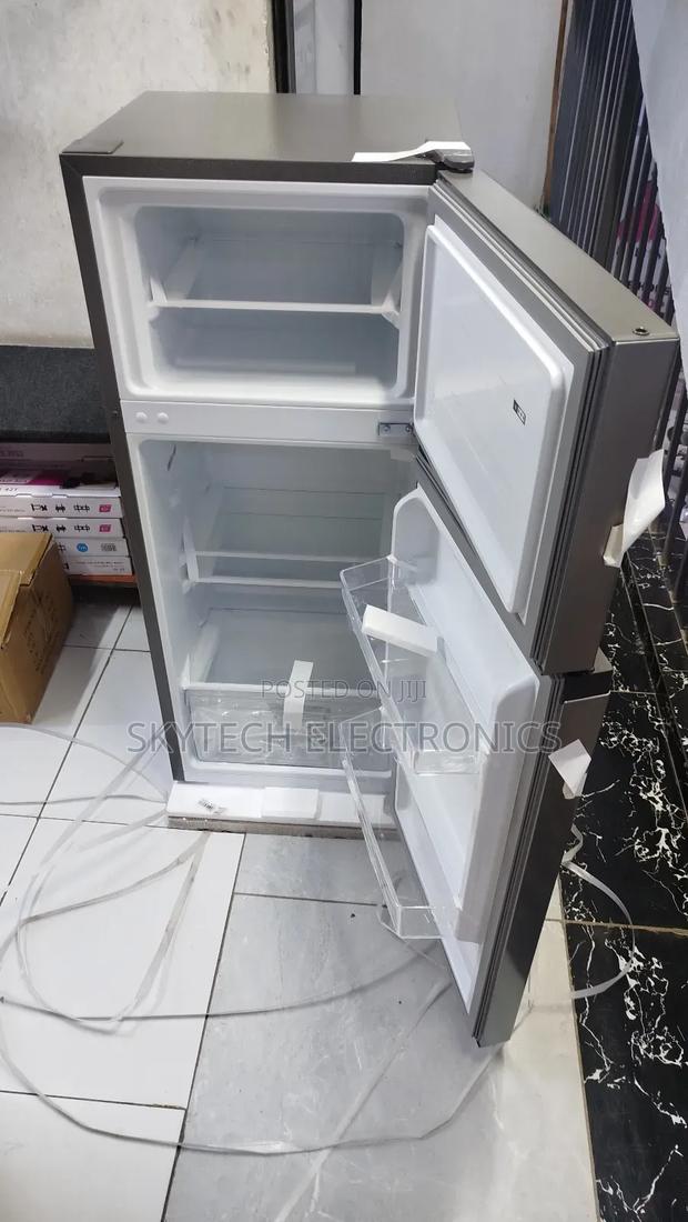 Hisense Fridge 120litres - thumbnail 3