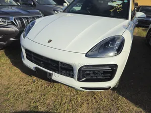 Porsche Cayenne 2019 White