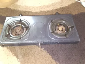Double Burner Gas Cooker.