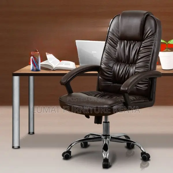 Classic Midback Executive Chair – Professional Seating